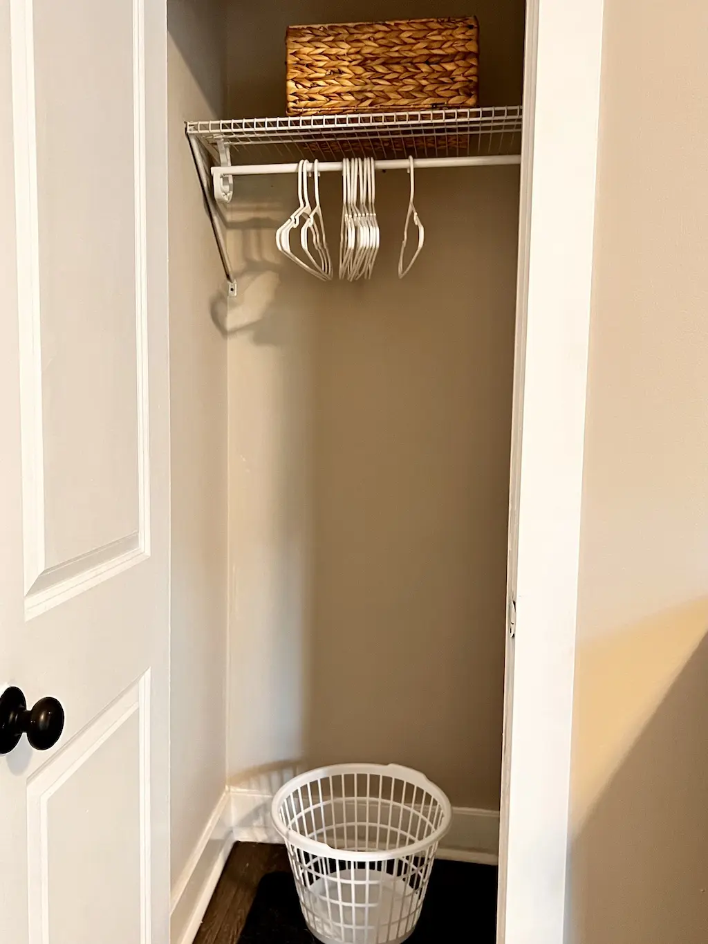 Room Juliet closet